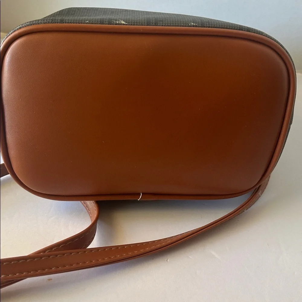 Chic London Fog Monogram Crossbody & Satchel Handbag